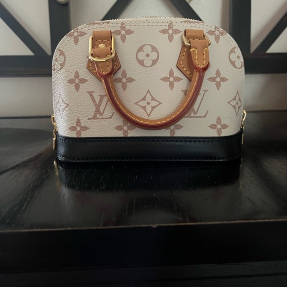 NOT AVAILABLE!!  Brand New Louis Vuitton Nano Alma In Dune - Picture 2 of 8